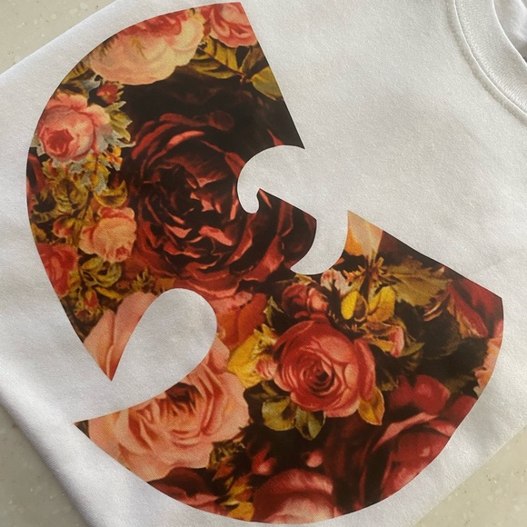UNISEX ROSE FLORAL WU - TANG BEAUTIFUL TEE!! - Picture 2 of 8